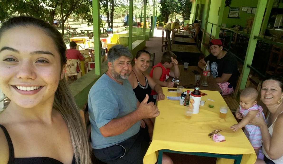 Um das famílias frequentes no local, a Campos