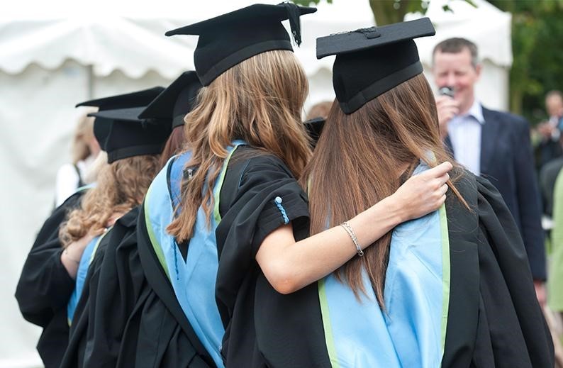 mulheres nas universidades